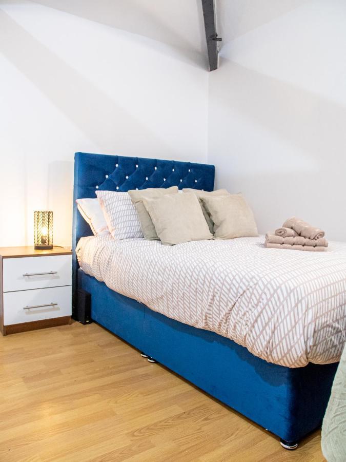 Spacious With Parking - 10 Mins To Leeds Centre Apartment Leeds (West Yorkshire)