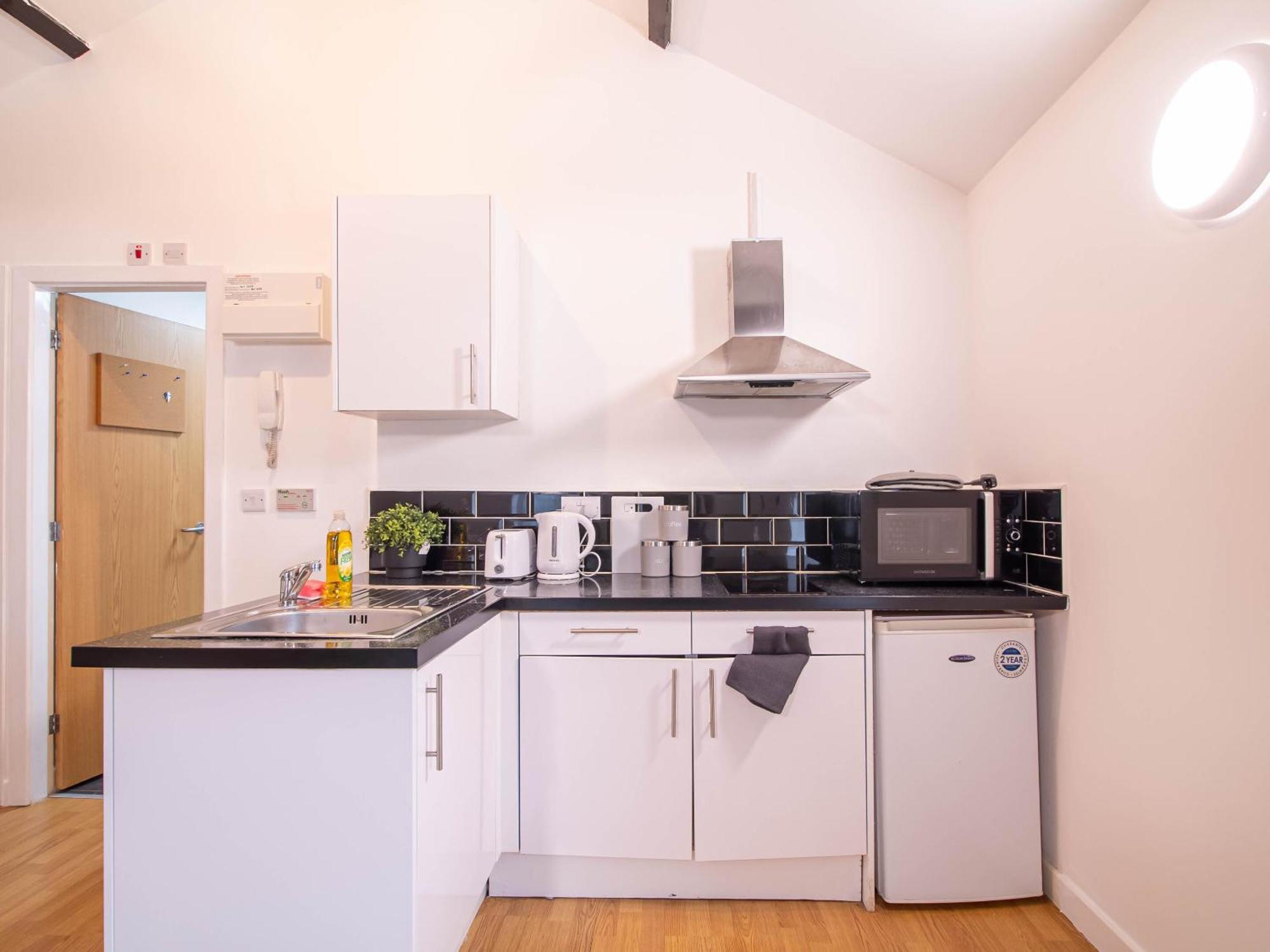 Spacious With Parking - 10 Mins To Leeds Centre * Leeds (West Yorkshire)